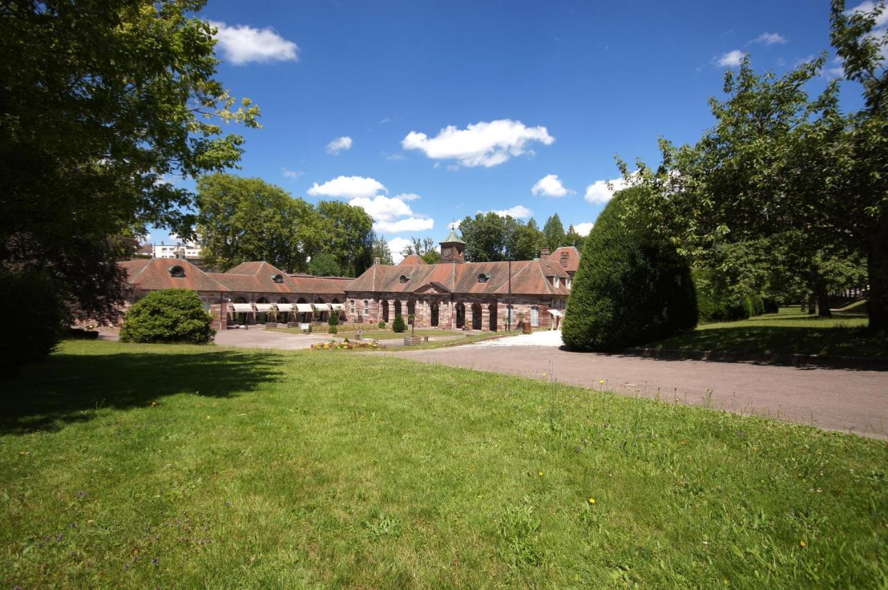 F2 Aux Pieds Des Thermes 3 Etoiles Luxeuil-les-Bains Zewnętrze zdjęcie